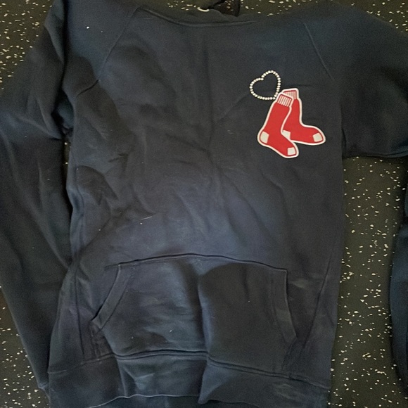 VS - PINK red socks hoodie - Picture 2 of 3